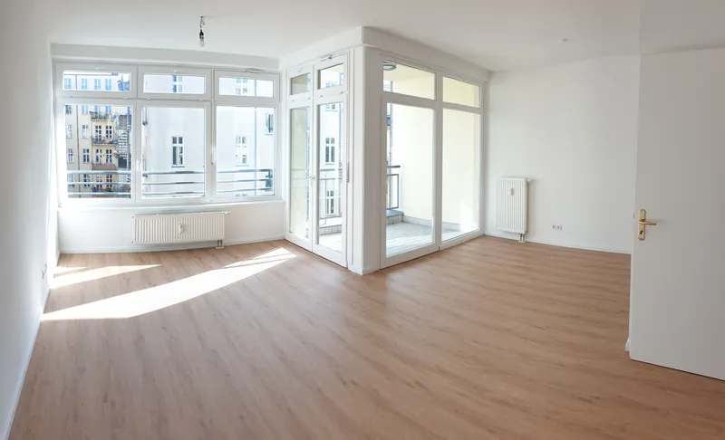 Attraktive 1-Raum-Whg. mit neuer EBK und Balkon — photo 1